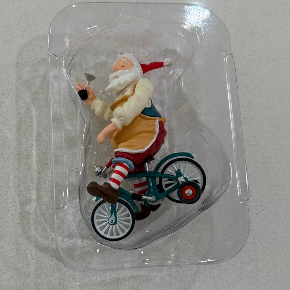 HALLMARK Keepsake Toymaker Santa Collector's Series 2002 - Picture 3 of 9